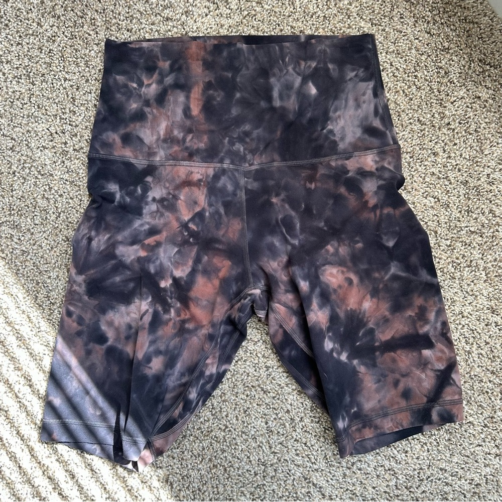 Lululemon Align Super High Rise Short *10"